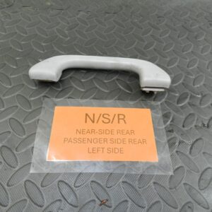 148 2007 HONDA CRV MK3. PASSENGER SIDE REAR GRAB HANDLE