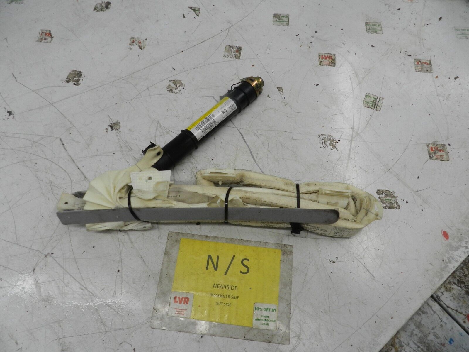 (131) 2002 MERCEDES BENZ E CLASS ESTATE W210. PASSENGER SIDE AIRBAG CURTAIN - Image 2