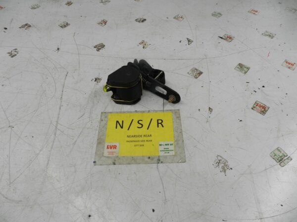 (131) 2002 MERCEDES BENZ E CLASS ESTATE W210. PASSENGER REAR 3RD ROW SEAT BELT - Image 2