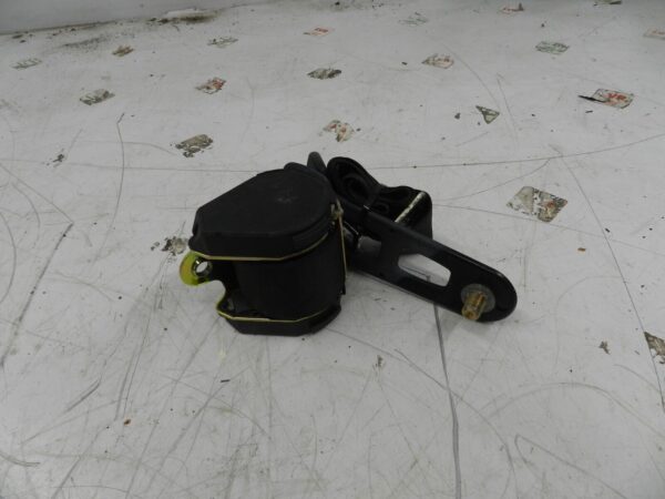 (131) 2002 MERCEDES BENZ E CLASS ESTATE W210. PASSENGER REAR 3RD ROW SEAT BELT - Image 5