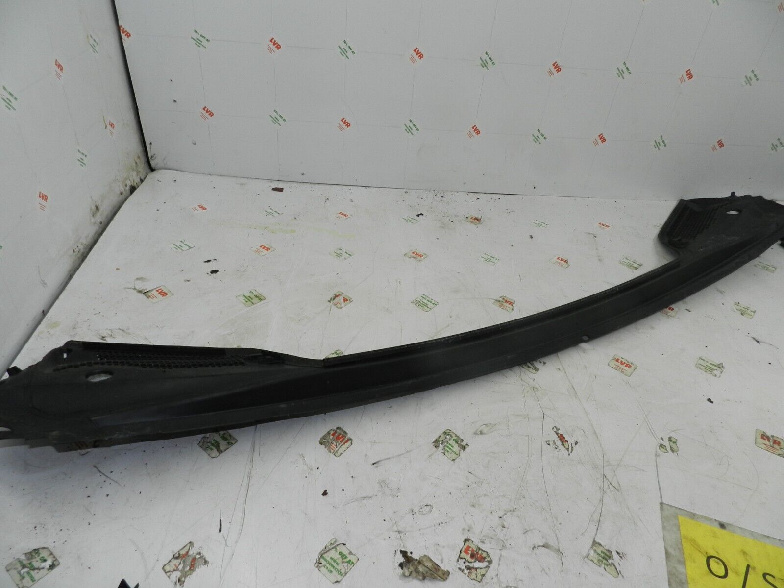 2012 CITROEN C4 VTS MK2 HATCHBACK. SCUTTLE PANEL TRIM