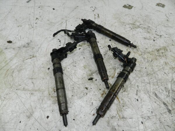 2012 FORD GALAXY MK3 TITANIUM. SET  OF 4 DIESEL FUEL INJECTORS 2.2