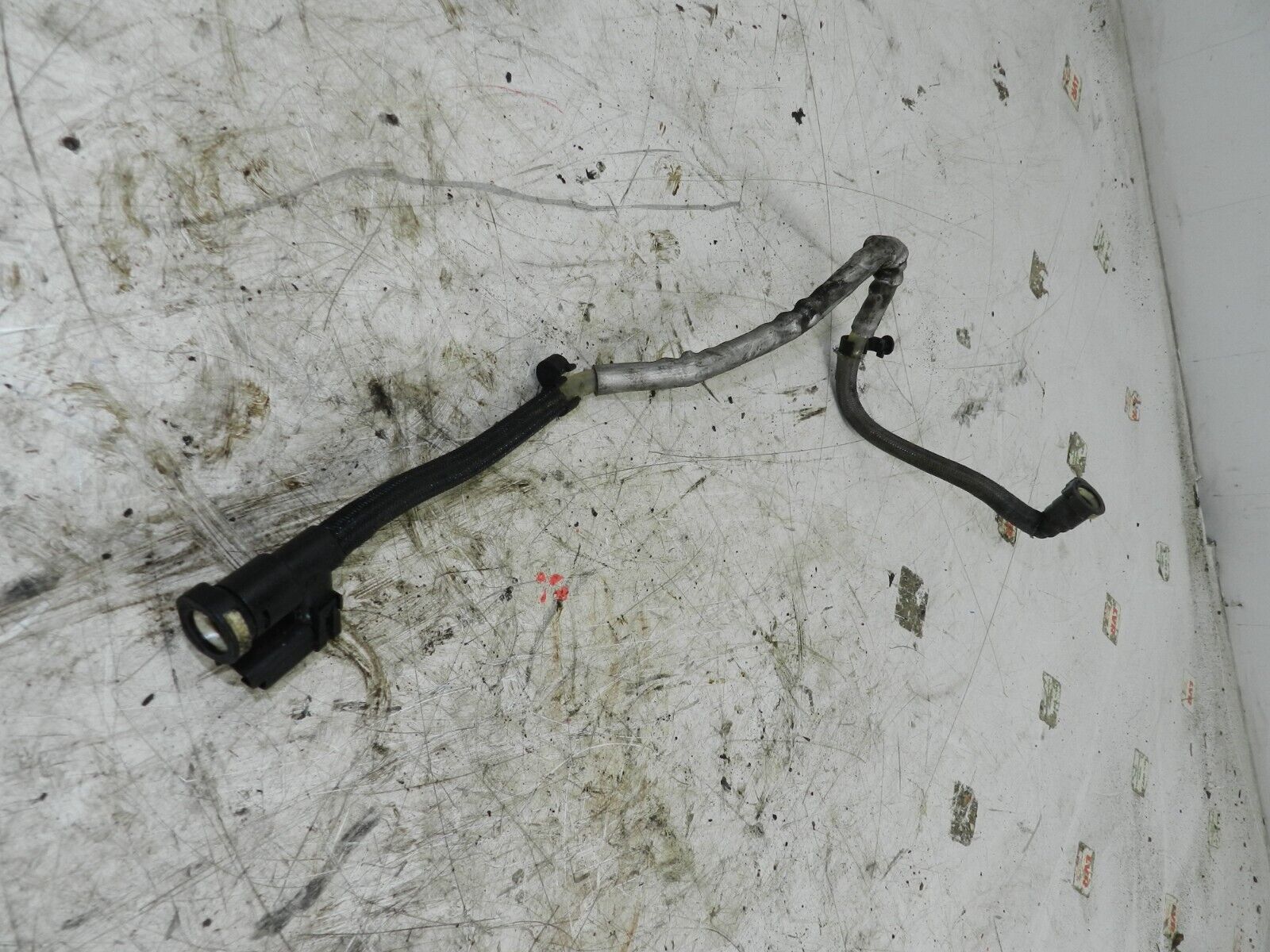 2012 FORD GALAXY MK3 TITANIUM.  FUEL PIPE