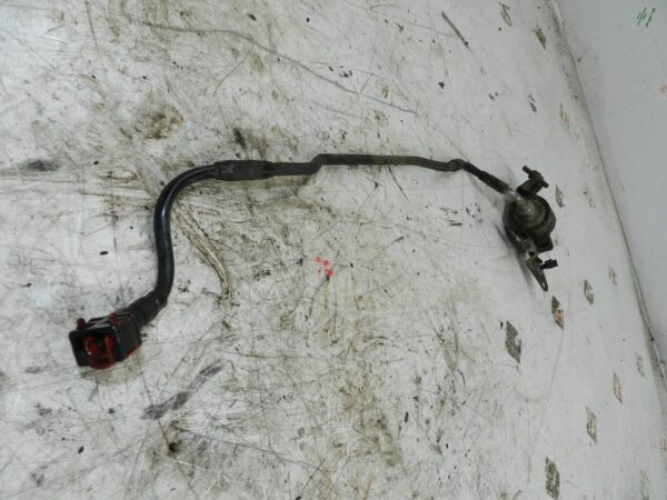 2012 FORD GALAXY MK3 TITANIUM.  FUEL PIPE