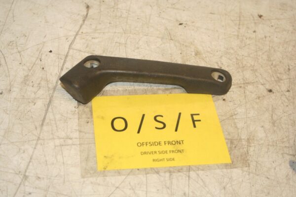 1994 MITSUBISHI PAJERO SHOGUN. DRIVER SIDE FRONT DOOR HANDLE