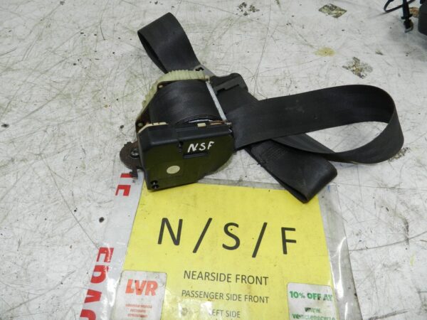(135) 2003 CITROEN C3 PLURIEL CONVERTIBLE. PASSENGER SIDE FRONT SEATBELT