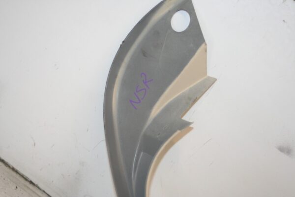 2005 MERCEDES S CLASS W220. PASSENGER SIDE REAR DOOR SURROUND TRIM - Image 5