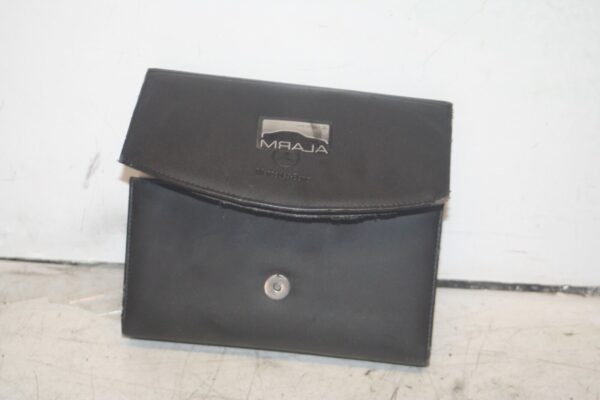 2005 MERCEDES S CLASS W220. DRIVER HAND BOOKS + FOLDER