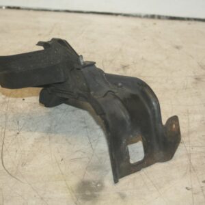 2005 MERCEDES S CLASS W220. A2206280698 RADIATOR SEAL DRIVER LOWER SLAM PANEL