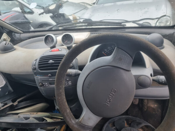 2003 Smart Car Fourtwo City Pure 61. 700cc Turbo Petrol Auto BREAKING ONLY - Image 5