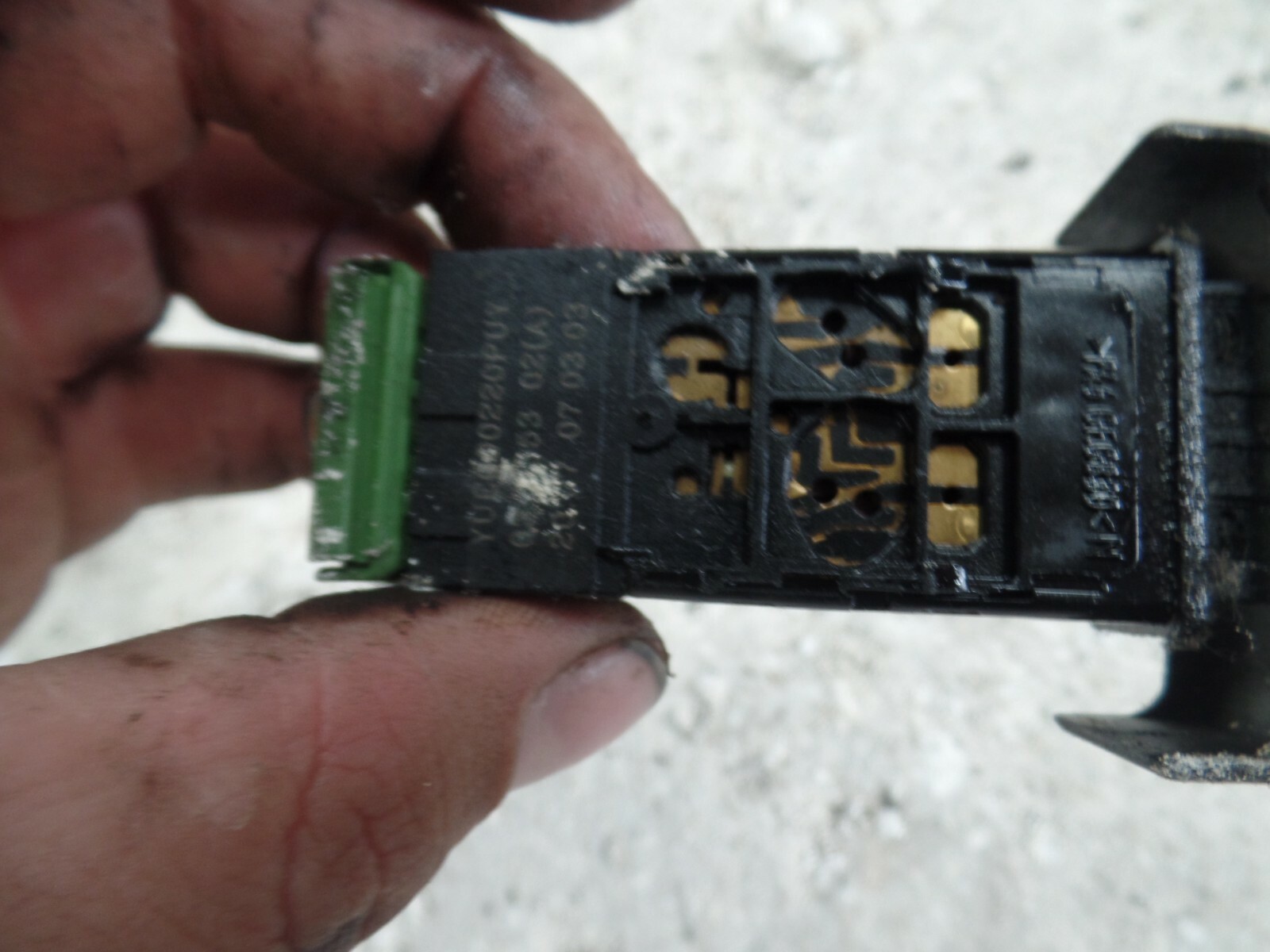 2003 LAND ROVER DISCOVERY. REAR WIPER SWITCH - Image 2