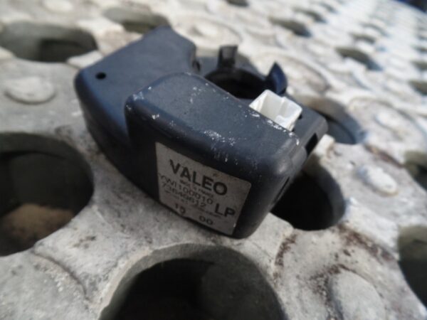 2003 LAND ROVER DISCOVERY. IMMOBILIZER RING KEY READER. 73649612 - Image 2
