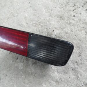 2003 LAND ROVER DISCOVERY. REAR LIGHT UNIT.
