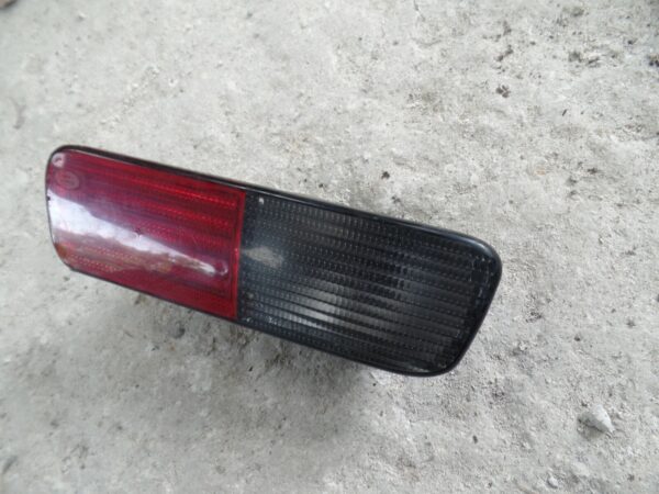 2003 LAND ROVER DISCOVERY. REAR LIGHT UNIT.