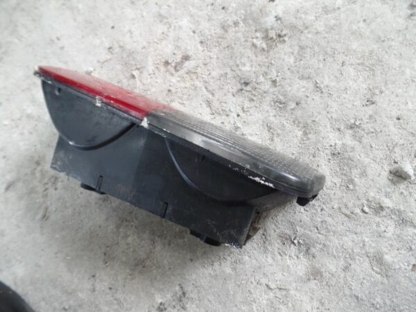 2003 LAND ROVER DISCOVERY. REAR LIGHT UNIT. - Image 3