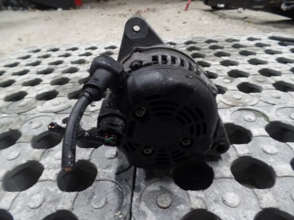 2010 MK2 2.2 CRDi Hyundai Santa Fe - Alternator 150A - Image 2