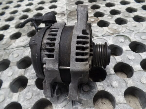 2010 MK2 2.2 CRDi Hyundai Santa Fe - Alternator 150A - Image 5