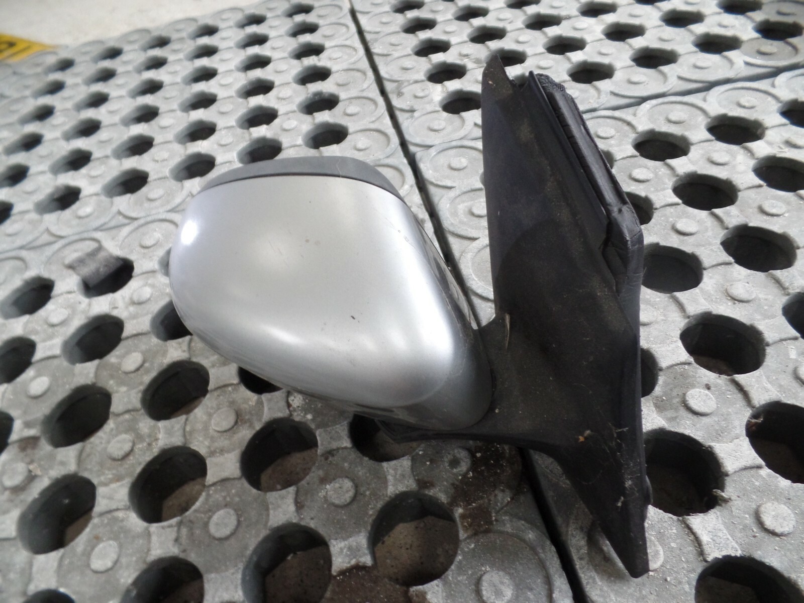 2013 Mk3 Ford Focus Drivers Side O/S Wing Mirror Moondust Silver