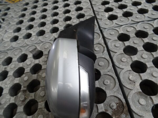 2013 Mk3 Ford Focus Drivers Side O/S Wing Mirror Moondust Silver - Image 2