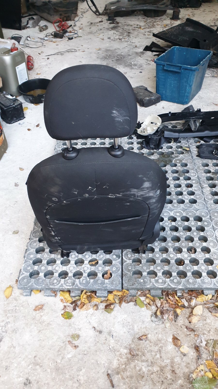 Mini Countryman 2014 R60 – Passenger Front Seat