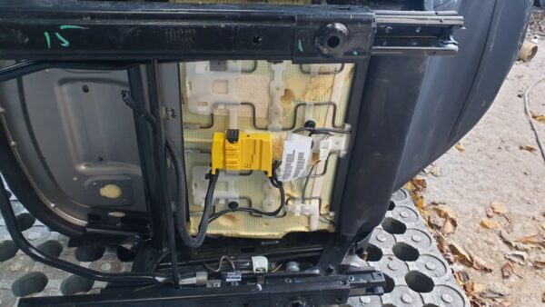 Mini Countryman 2014 R60 - Passenger Front Seat - Image 4