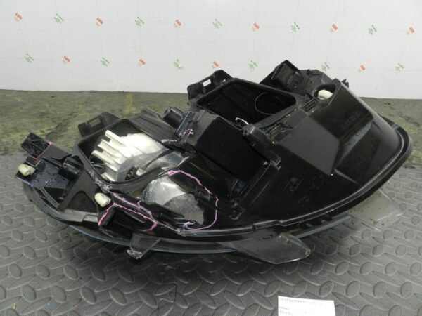 (H0006) INSURANCE HEADLIGHT CITROEN DISPACH PASSENGER SIDE 980856798000 *DAMAGED - Image 4