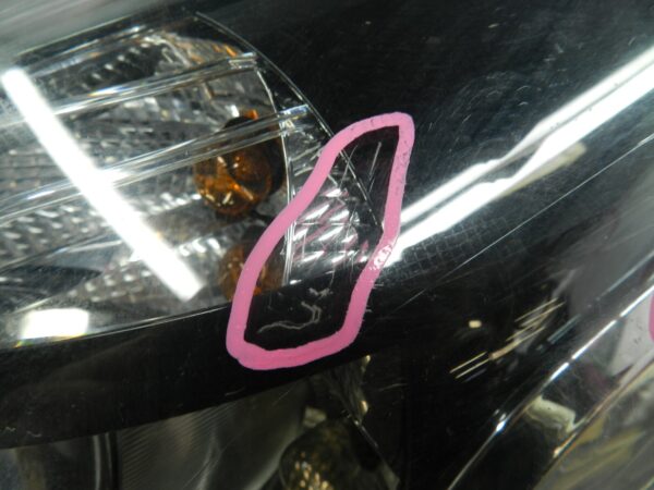 (H0008) INSURANCE HEADLIGHT VAUXHALL VIVARO PASSENGER SIDE 260606870 *DAMAGED - Image 5