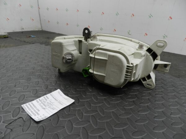 (H0010) INSURANCE HEADLIGHT FORD ESCORT PASSENGER SIDE 95AG13K060BA *DAMAGED* - Image 5