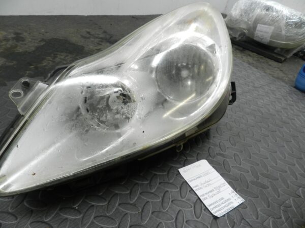 (H0011) INSURANCE HEADLIGHT VAUXHALL CORSA PASSENGER SIDE 89391389 *DAMAGED* - Image 3