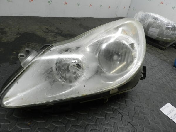 (H0011) INSURANCE HEADLIGHT VAUXHALL CORSA PASSENGER SIDE 89391389 *DAMAGED* - Image 7