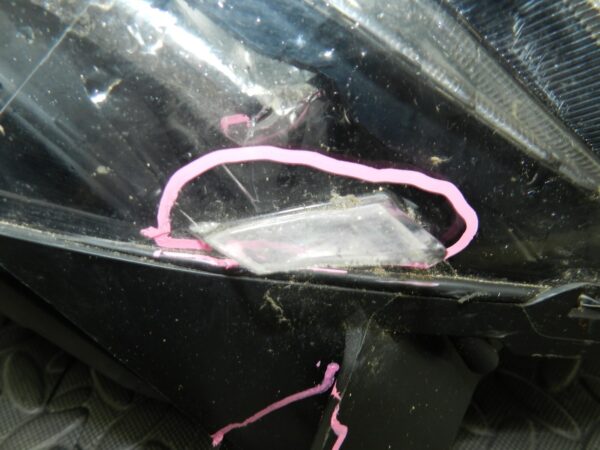 (H0012) INSURANCE HEADLIGHT CITROEN DISPACH PASSENGER SIDE 980856798000 *DAMAGED - Image 5