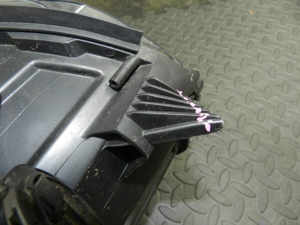 (H0012) INSURANCE HEADLIGHT CITROEN DISPACH PASSENGER SIDE 980856798000 *DAMAGED - Image 10