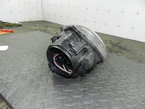 (H0016) INSURANCE HEADLIGHT VOLKSWAGEN GOLF PASSENGER SIDE   *DAMAGED* - Image 6