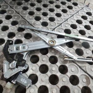 MK2 Nissan Note 2015 - Driver Side Front O/S/F Window Regulator + Motor