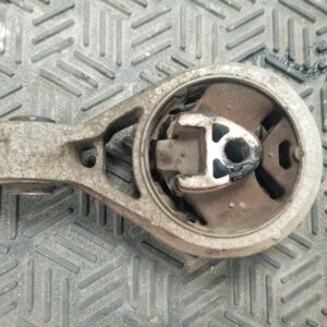 Mini Countryman 2014 1.6 Lower Engine Mount 9806994