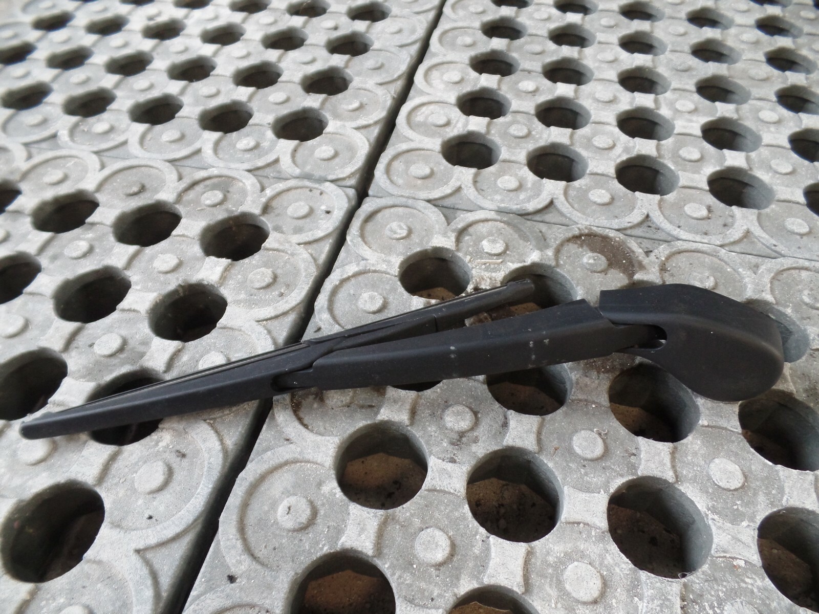2013 MK3 Ford Focus Rear Wiper Arm