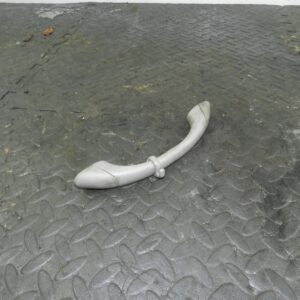 (145) 2003 TOYOTA RAV 4 MK2. GRAB HANDLE