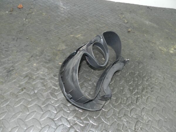 (145) 2003 TOYOTA RAV 4 MK2. SPEEDOMETER SURROUND TRIM - Image 2