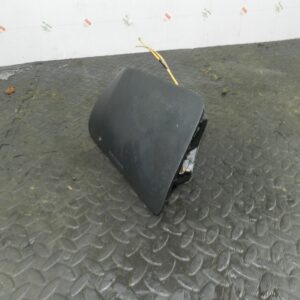 (145) 2003 TOYOTA RAV 4 MK2. PASSENGER SIDE DASHBOARD AIRBAG