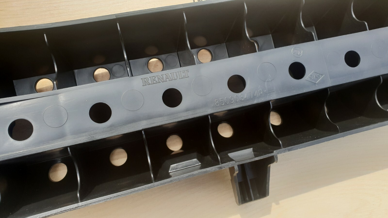 Genuine Renault Shock Damper Bumper Rear 850903474R - Image 2