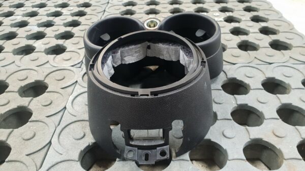 Mini Countryman 2014 1.6 Gearstick Surround / Cup Holders 30053281 - Image 2