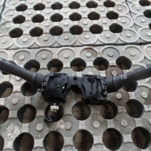 MK2 Nissan Note 2015 - Wiper / Indicator Stalks