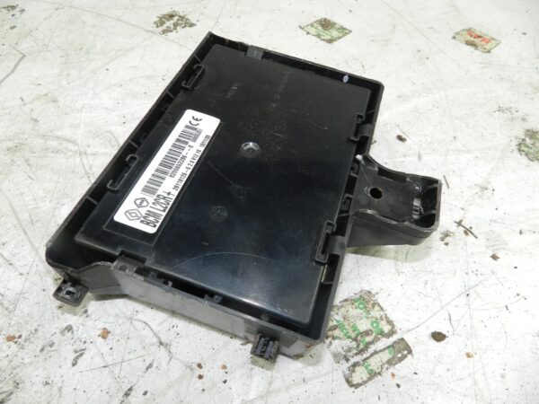 (126) RENAULT CLIO MK3 FACELIFT. BODY CONTROL MODULE BCM 8200652286 - Image 2