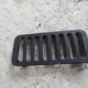 2003 LAND ROVER DISCOVERY. BOOT PLASTIC TRIM.