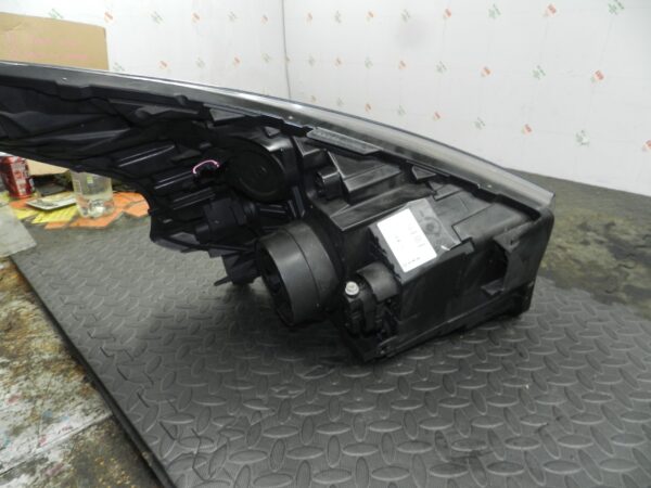 (H0022) INSURANCE DAMAGED HEADLIGHT VAUXHALL VIVARO PASSENGER SIDE 1LE01156517 - Image 5