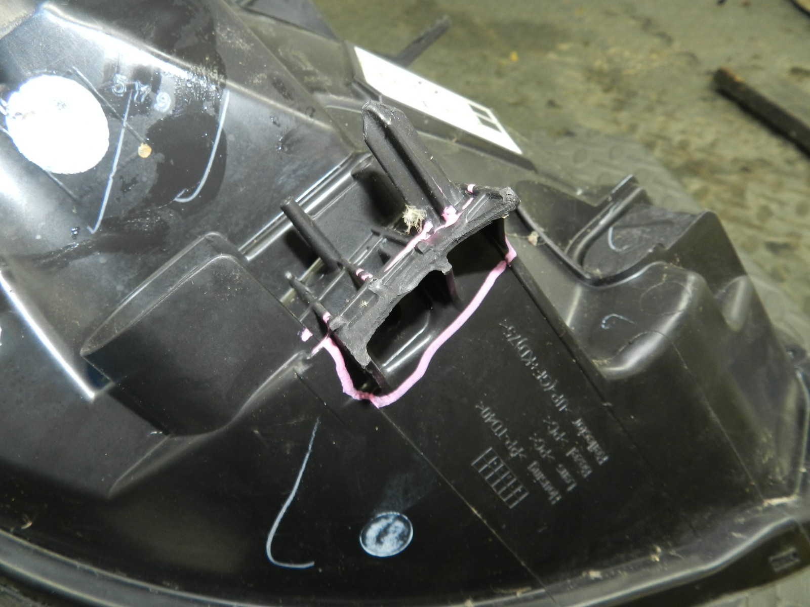 (H0041) INSURANCE DAMAGED HEADLIGHT RENAULT KANGOO DRIVER SIDE 260100880R - Image 8