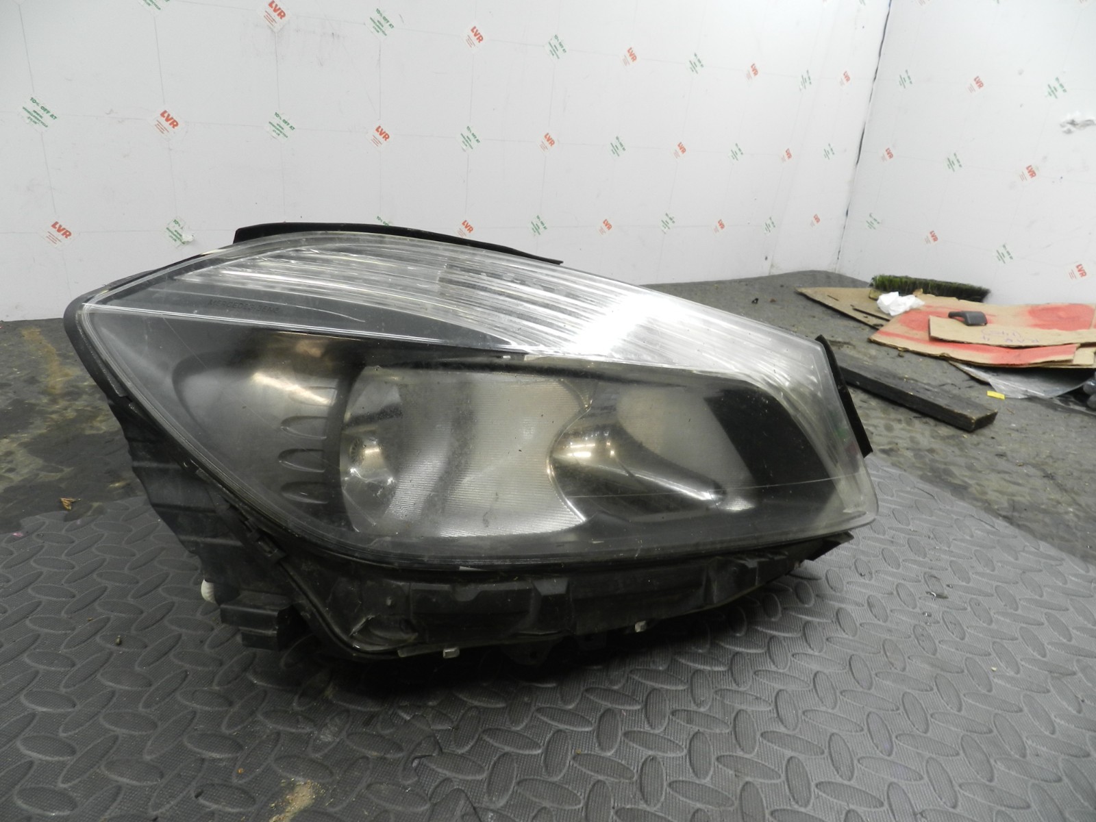 (H0043) INSURANCE DAMAGED HEADLIGHT MERCEDES A CLASS DRIVER SIDE A1768200461 - Image 2