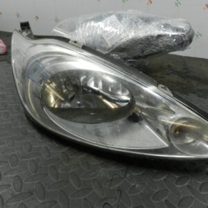 (H0044) INSURANCE DAMAGED HEADLIGHT FORD KA PASSENGER SIDE