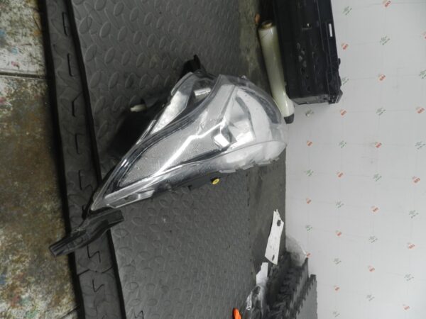 (H0071) INSURANCE DAMAGED HEADLIGHT TRANSIT CONNECT PASSENGER SIDE KT1B13W030BD - Image 4