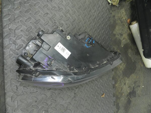 (H0082) INSURANCE DAMAGED HEADLIGHT VOLKSWAGEN POLO DRIVER SIDE 90124432 - Image 5
